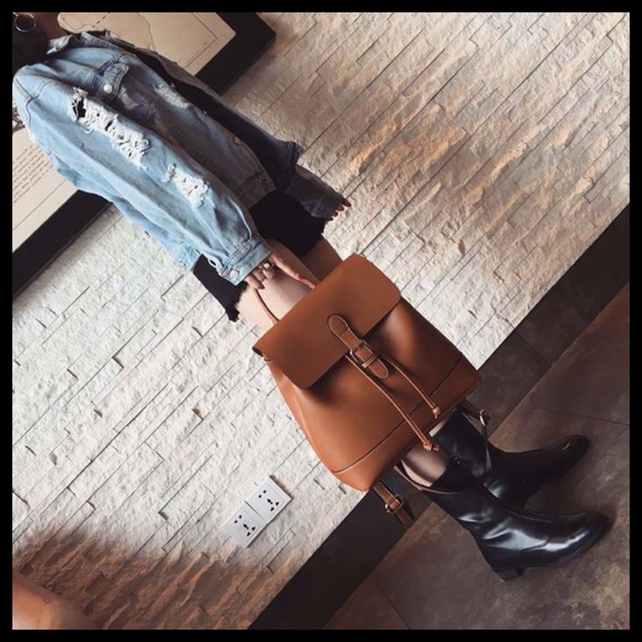 NEW NORA Bucket Backpack - Picture 5 of 8